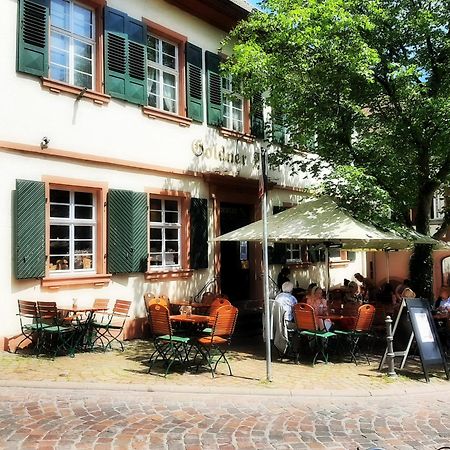 Historischer Adelshof Am Marktplatz, Atelier 70 M² Weinheim Exteriör bild