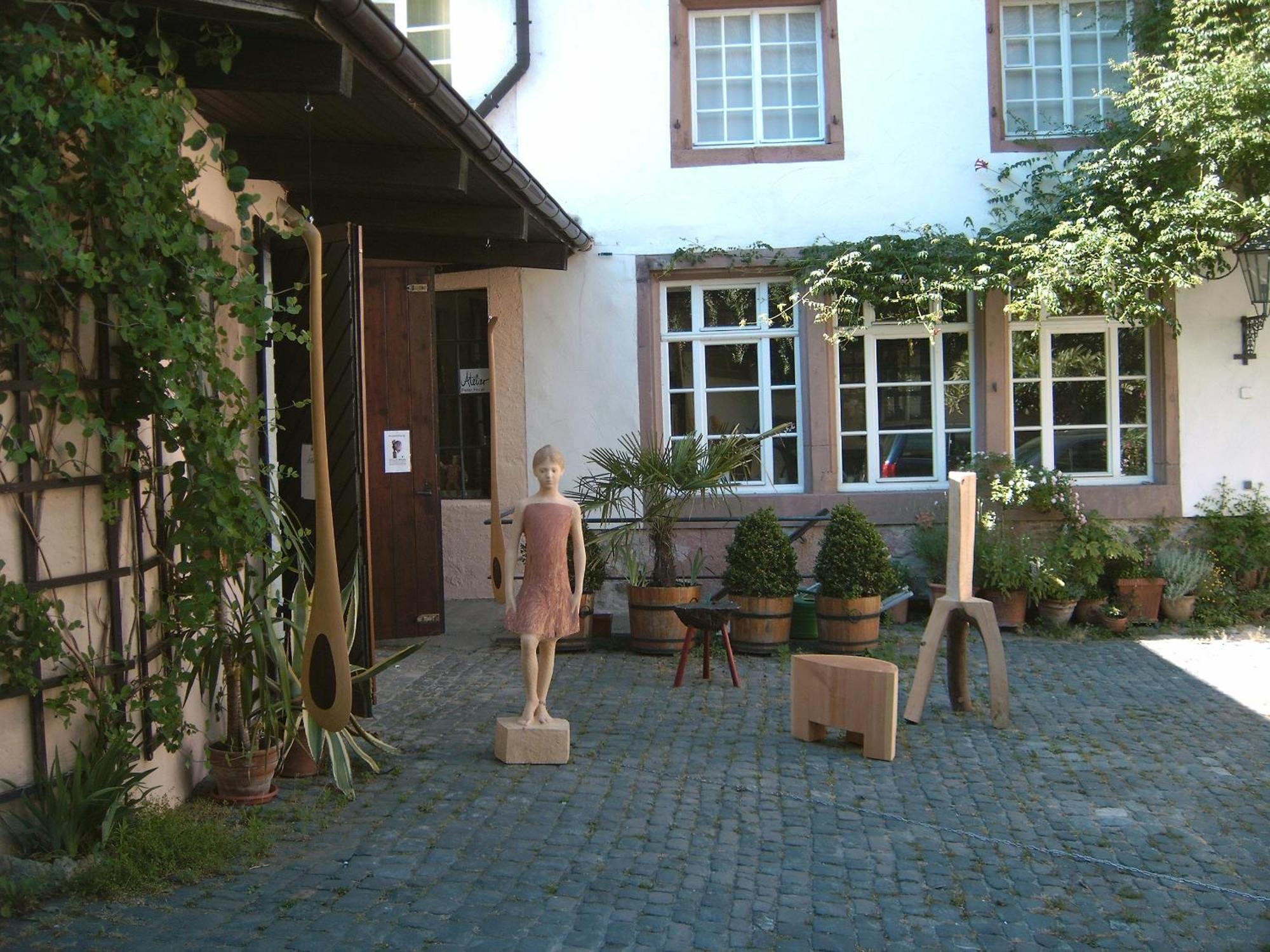 Historischer Adelshof Am Marktplatz, Atelier 70 M² Weinheim Exteriör bild